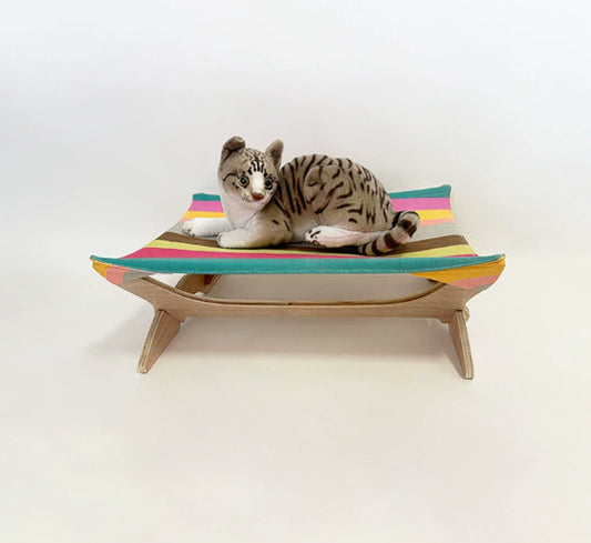 Dog Bed Cool-air DesignRaised Off The Ground To Prevent Rainbow Canvas Cat Bed
