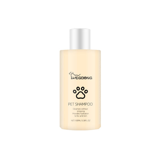 Pet Shampoo, Gentle Cleansing Of Pet Cat And Dog Hair With Smooth Unknotted Shampoo - Detail Angle 2 | Majestic Pet Kingdom