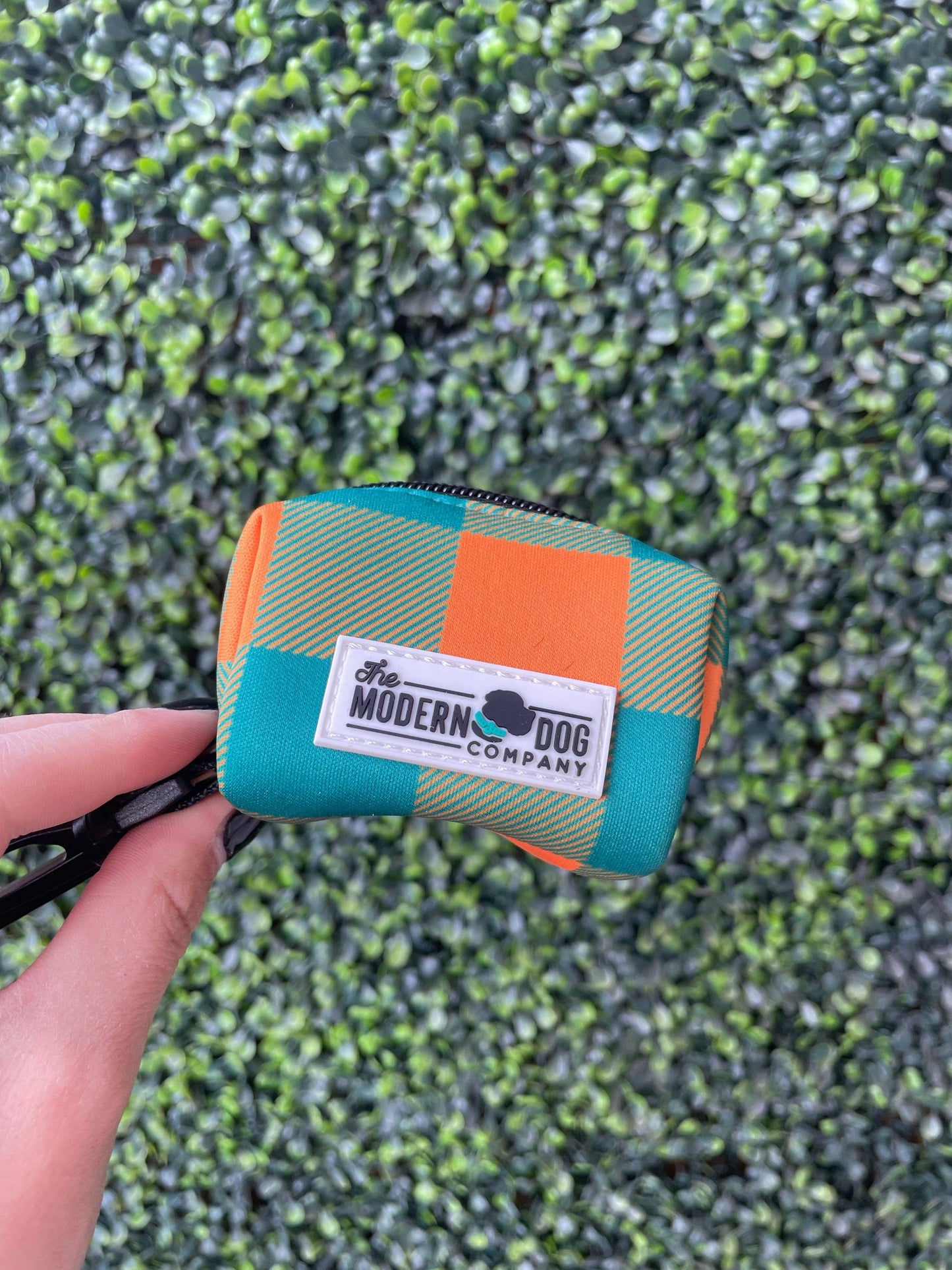 Dog Poop Bag Holder Plaid Camping Clip-On Waste Dispenser - Detail Angle 2 | Majestic Pet Kingdom