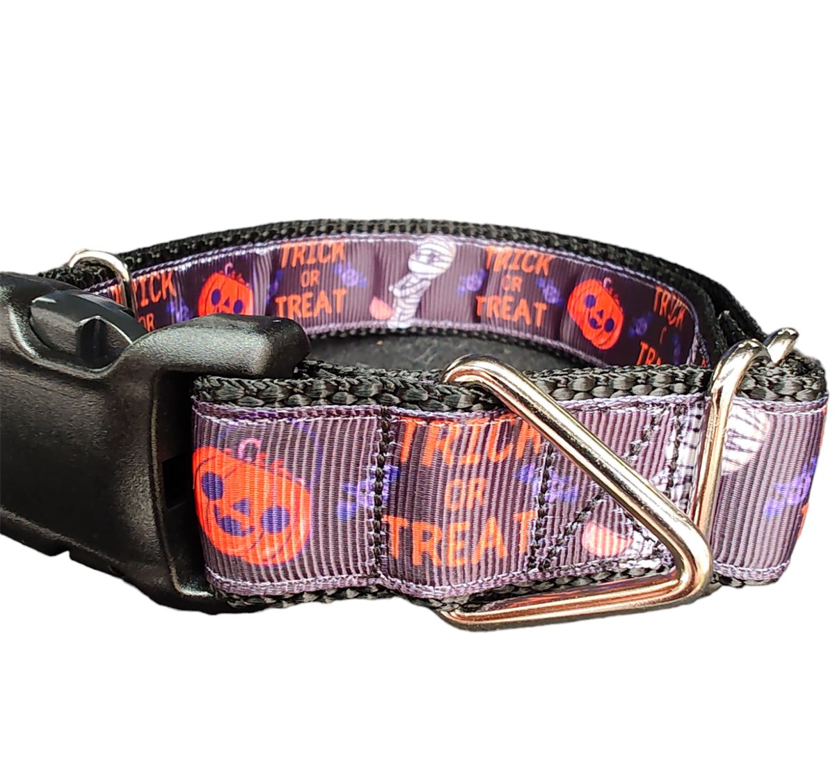 Dog Collar Halloween Trick or Treat Festive Holiday Printed Nylon - Detail Angle 2 | Majestic Pet Kingdom