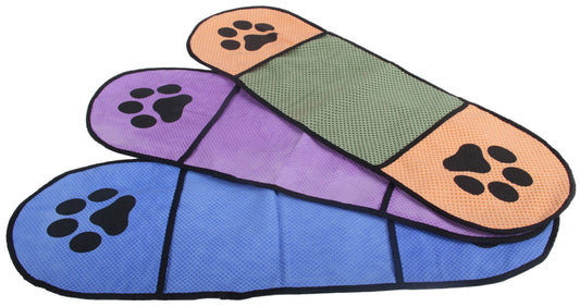Pet Life ® 'Dry-Aid' Hand Inserted Bathing and Grooming Quick-Drying Microfiber Pet Towel - Detail Angle 2 | Majestic Pet Kingdom