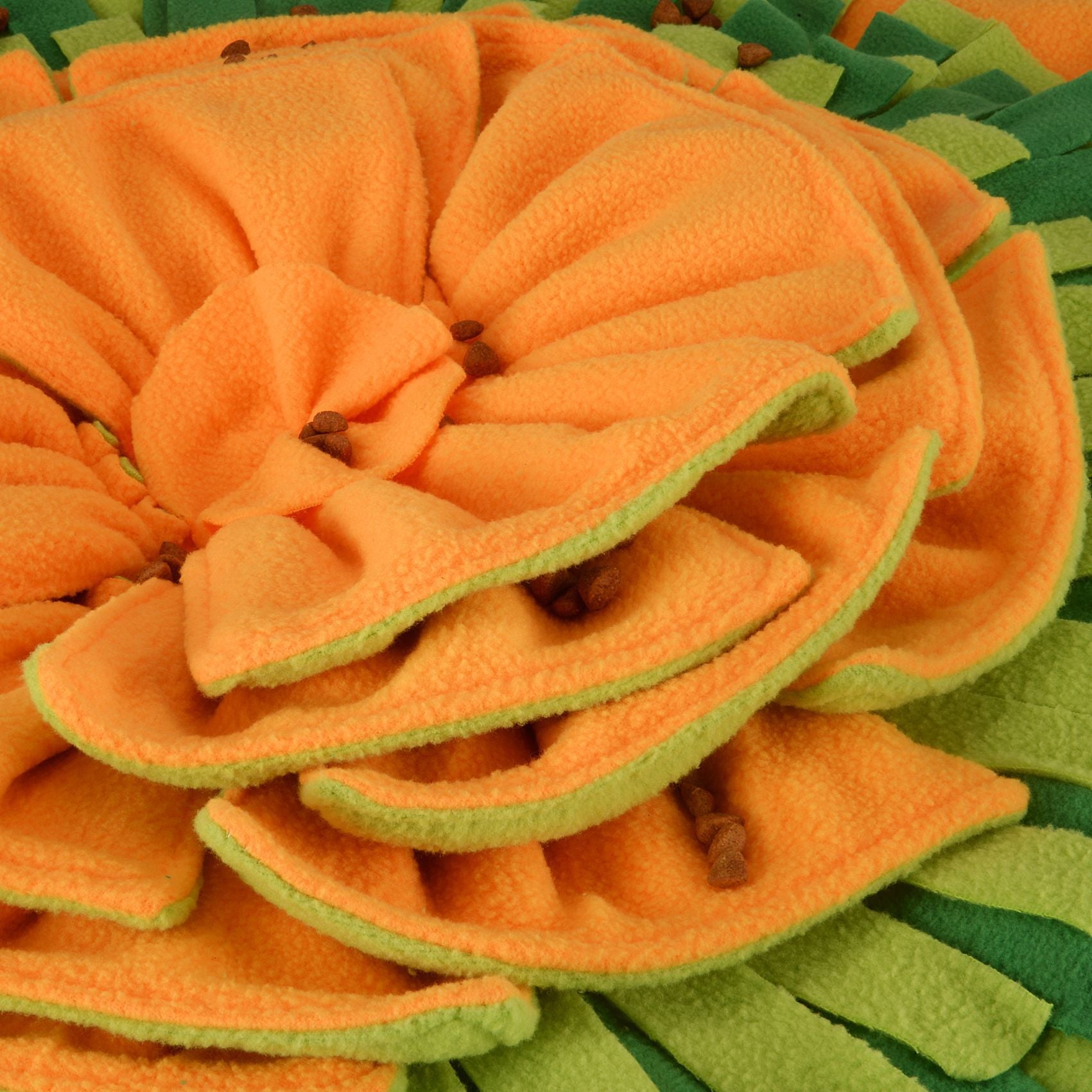 Household Dog Toy Flower Pet Smelling Pad