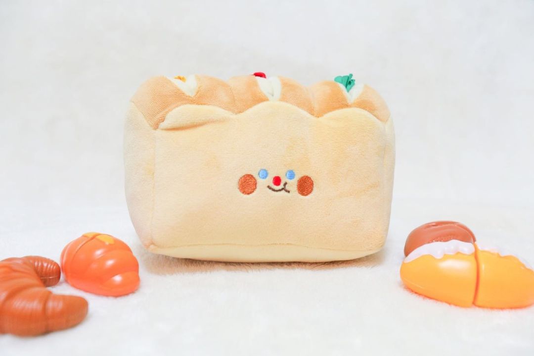 Bread Toast Sniffing Tibetan Food Toys