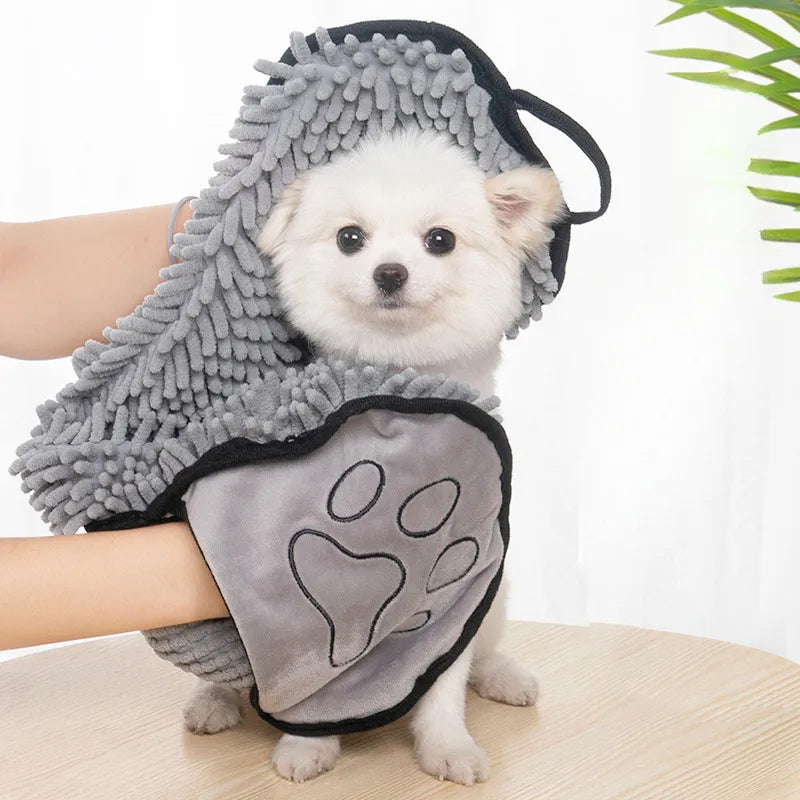 Microfiber Quick-Drying Pet Towel with Pockets - Majestic Pet Kingdom