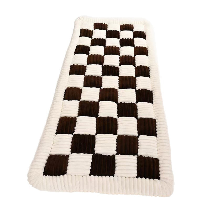 Washable Checkered Non-slip Car Mat - Majestic Pet Kingdom