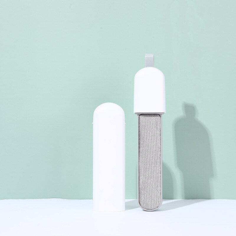 Portable Pet Deshedding Comb Tool for Small Cats & Dogs