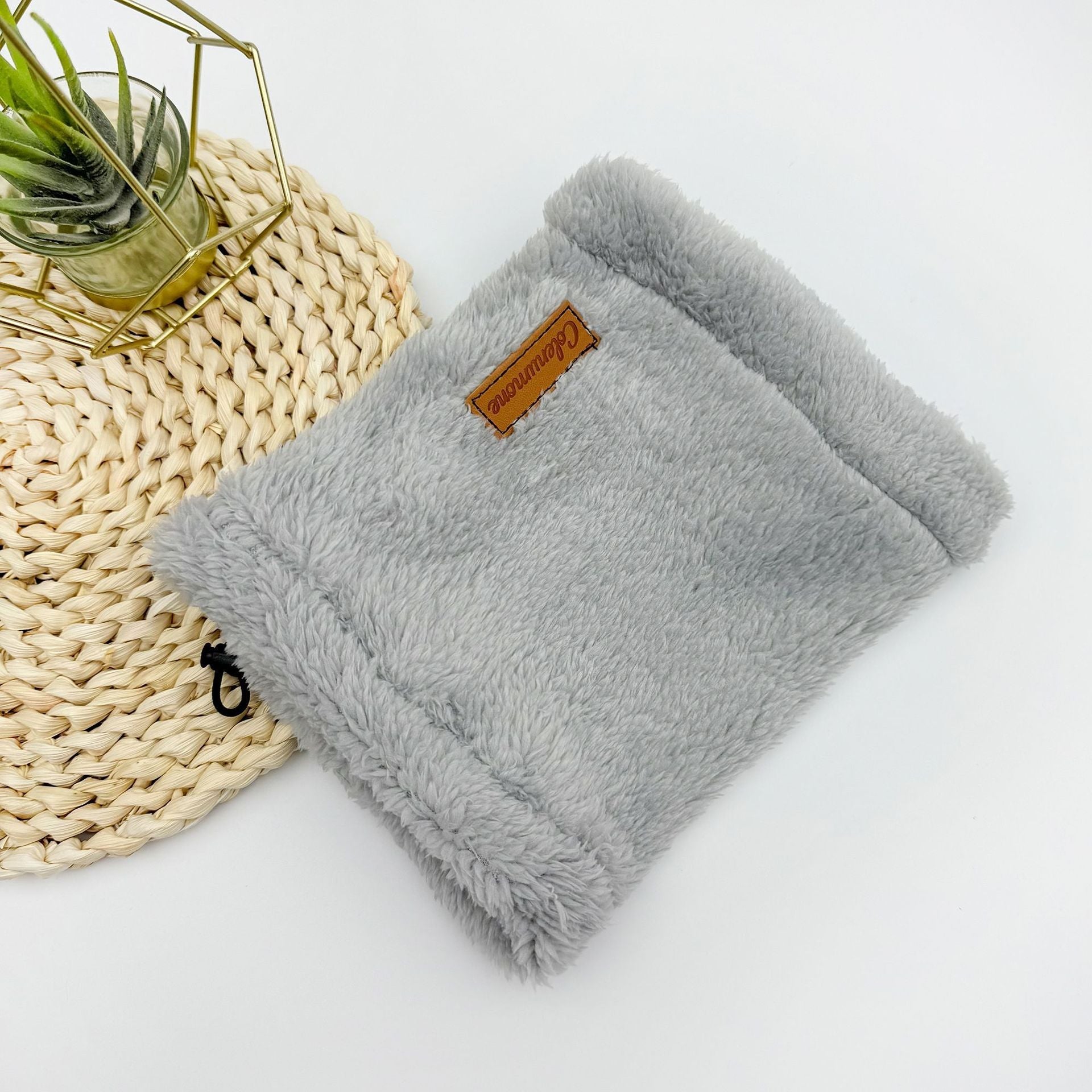 Pet Product - Premium Pet Accessory