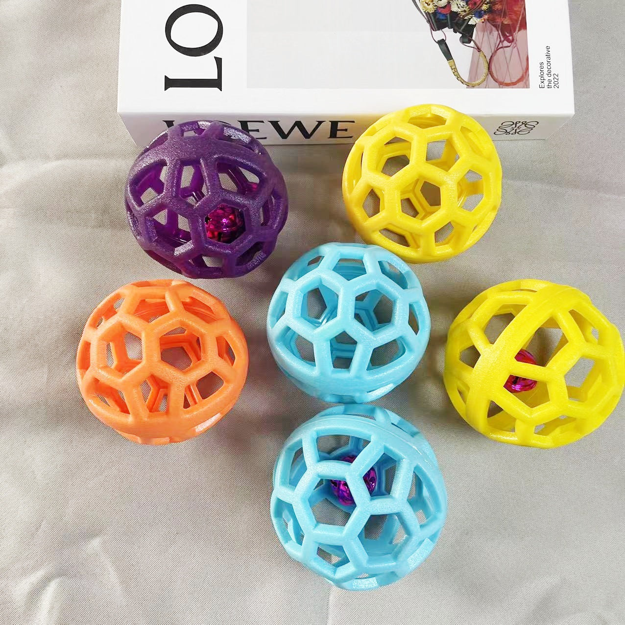 TPR Teeth Cleaning Chew Ball Toy for Dogs