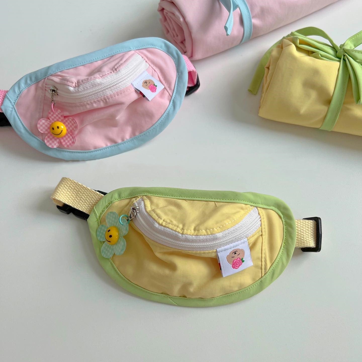 Backpack-style Poop Bag Hit Color Powder Blue Yellow Green Messenger Bag Dog Cat Pet Backpack Cat Backpack - Majestic Pet Kingdom