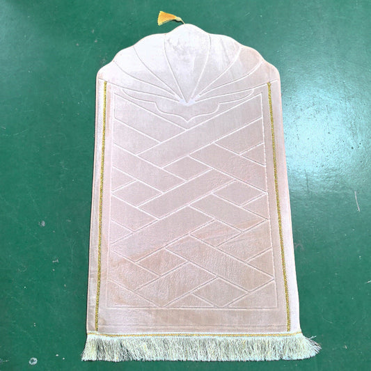 shell-shaped-solid-color-carpet-irregular-flannel-sponge-thickened-short-flannel-embossed-portable-floor-mat-luxury-view-1 | Majestic Pet Kingdom