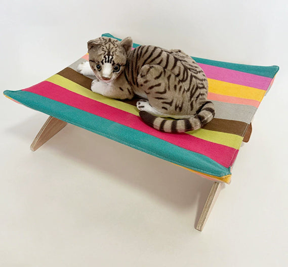 Dog Bed Elevated Cooling Cot Canvas Breathable Camping Frame - Detail Angle 4 | Majestic Pet Kingdom