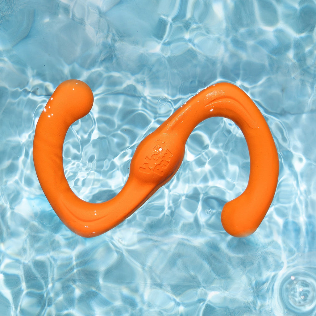 Bumi Ruby Stretchy Tug Dog Toy for Gentle Chewers