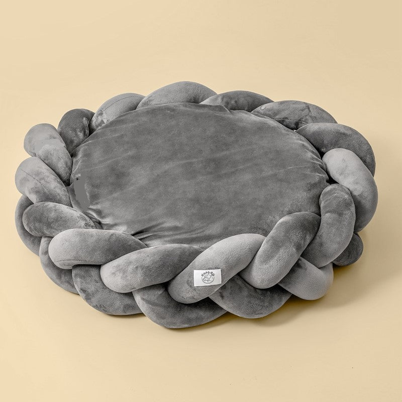 Dog Bed Chunky Yarn Woven Round Universal Detachable Cushion - Detail Angle 5 | Majestic Pet Kingdom