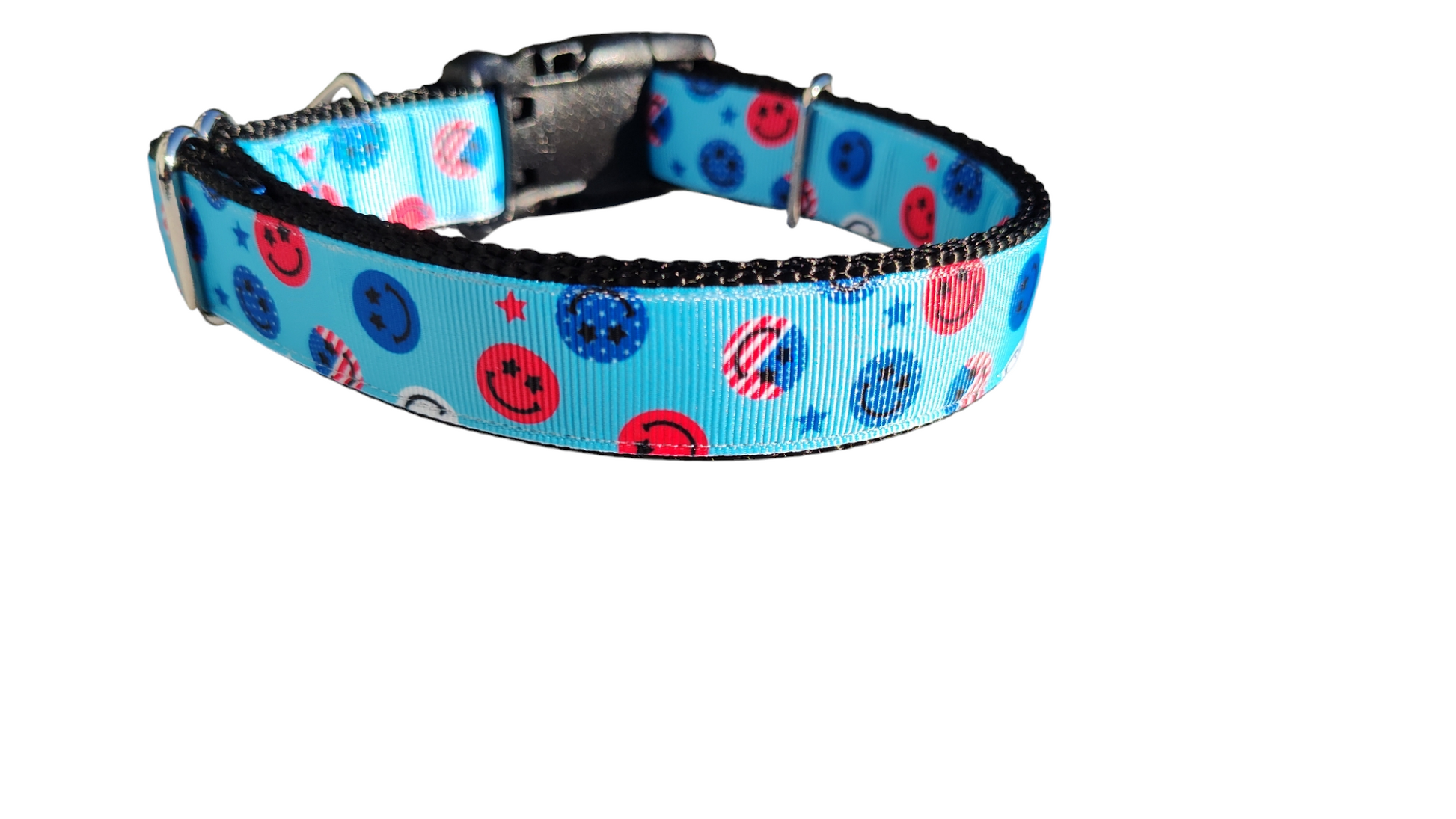 Dog Collar Patriotic Smiley Faces 4th of July USA Flag Nylon - Detail Angle 2 | Majestic Pet Kingdom