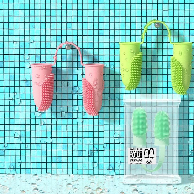 Dog Toothbrush Finger Brush Soft Silicone Dental Cleaning Kit - Detail Angle 5 | Majestic Pet Kingdom