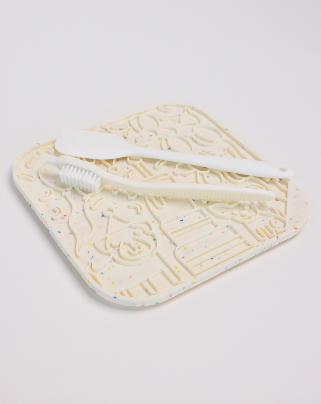 It's a Birthday Pawty Lick Mat – Enrichment Dog Gift