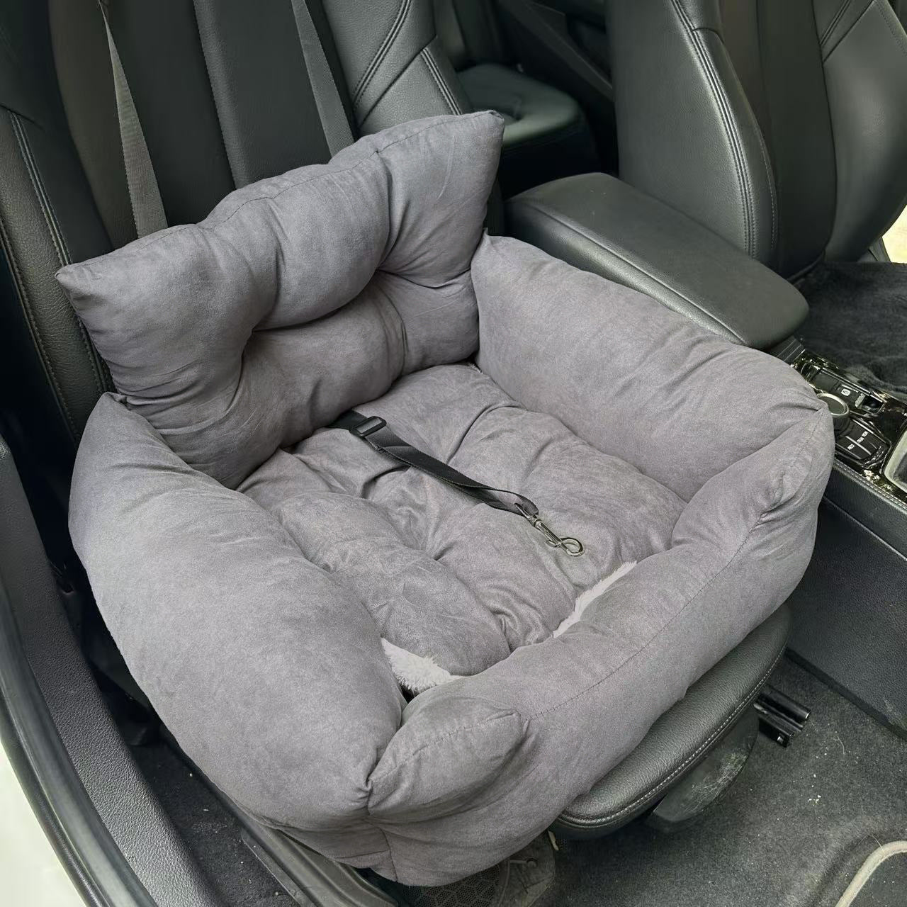 Dog Car Seat Universal Travel Booster Basket Bed All Seasons - Detail Angle 2 | Majestic Pet Kingdom