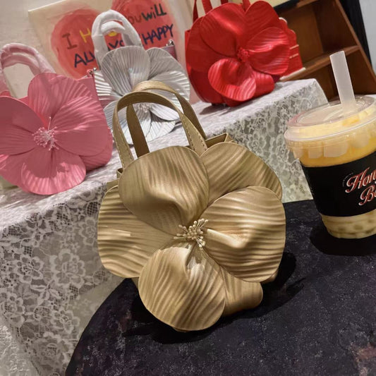 New Chinese style tea flower bucket banquet petals lady lady bride vegetable basket hand holding small bag - Detail Angle 2 | Majestic Pet Kingdom