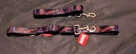 Dog Leash Marvel Deadpool Graphic Print Nylon Walking Lead 2-Pack - Main Feature View | Majestic Pet Kingdom