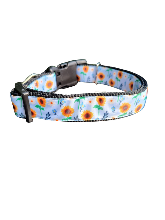 Pretty Flowers Nylon Dog Collar | Purrfect Pet Kingdom