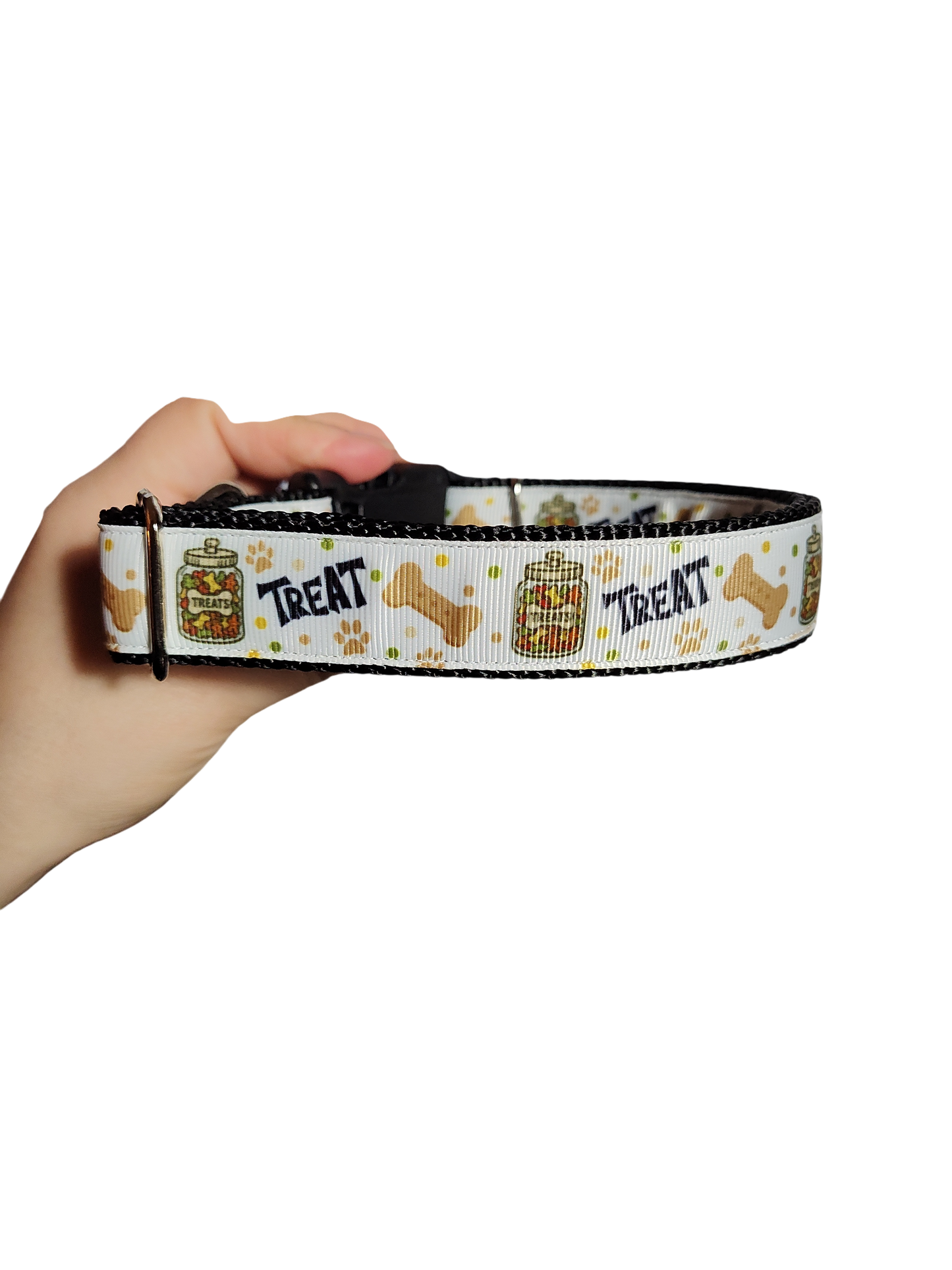 Treat Nylon Dog Collar | Purrfect Pet Kingdom