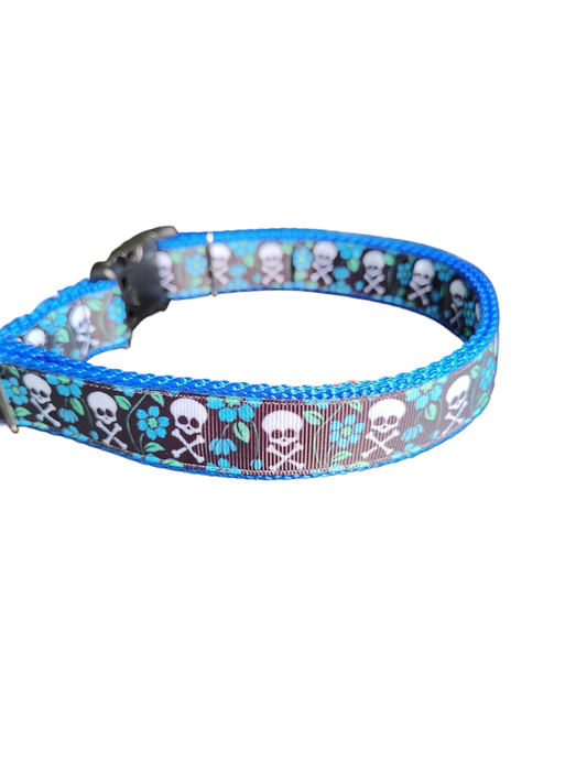 Skull and Crossbones Blue Flowers Nylon Dog Collar | Purrfect Pet Kingdom