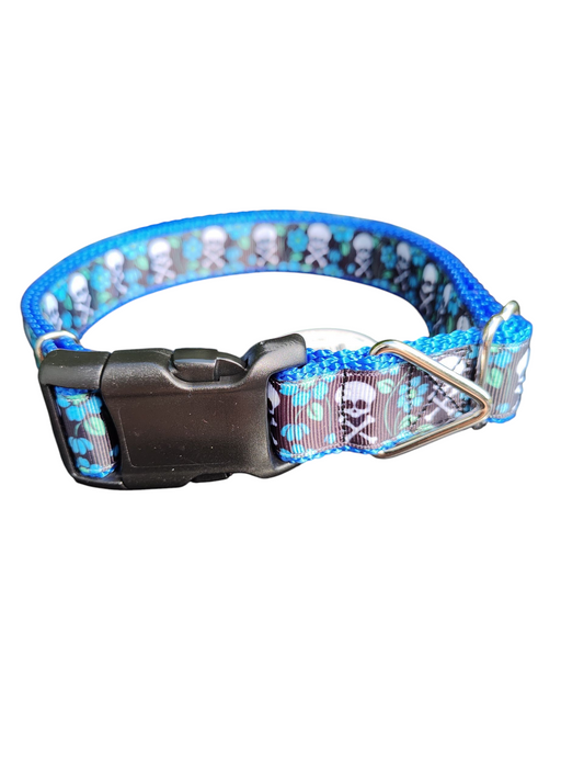 Skull and Crossbones Blue Flowers Nylon Dog Collar | Purrfect Pet Kingdom