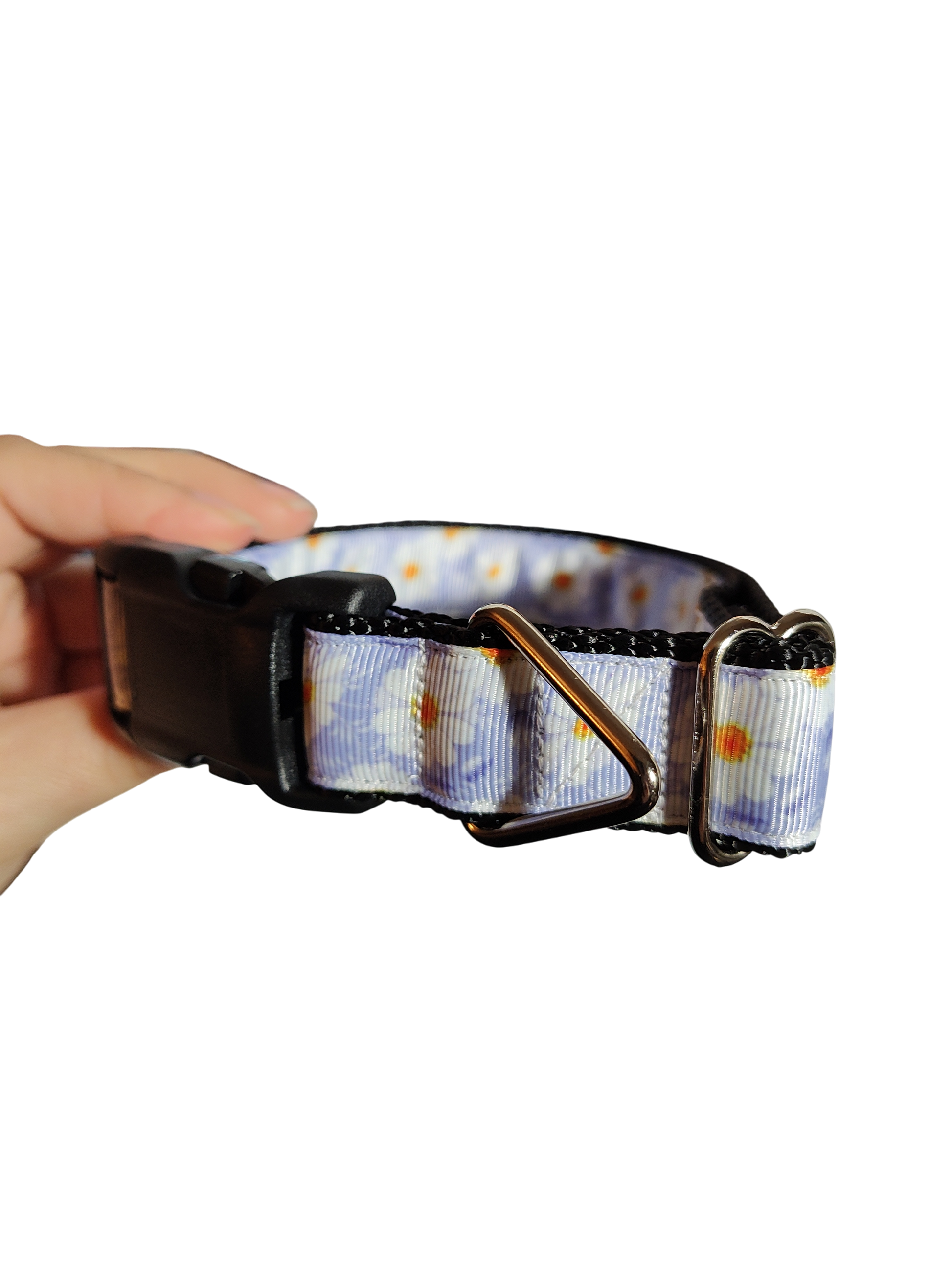 White Flowers Nylon Dog Collar | Purrfect Pet Kingdom
