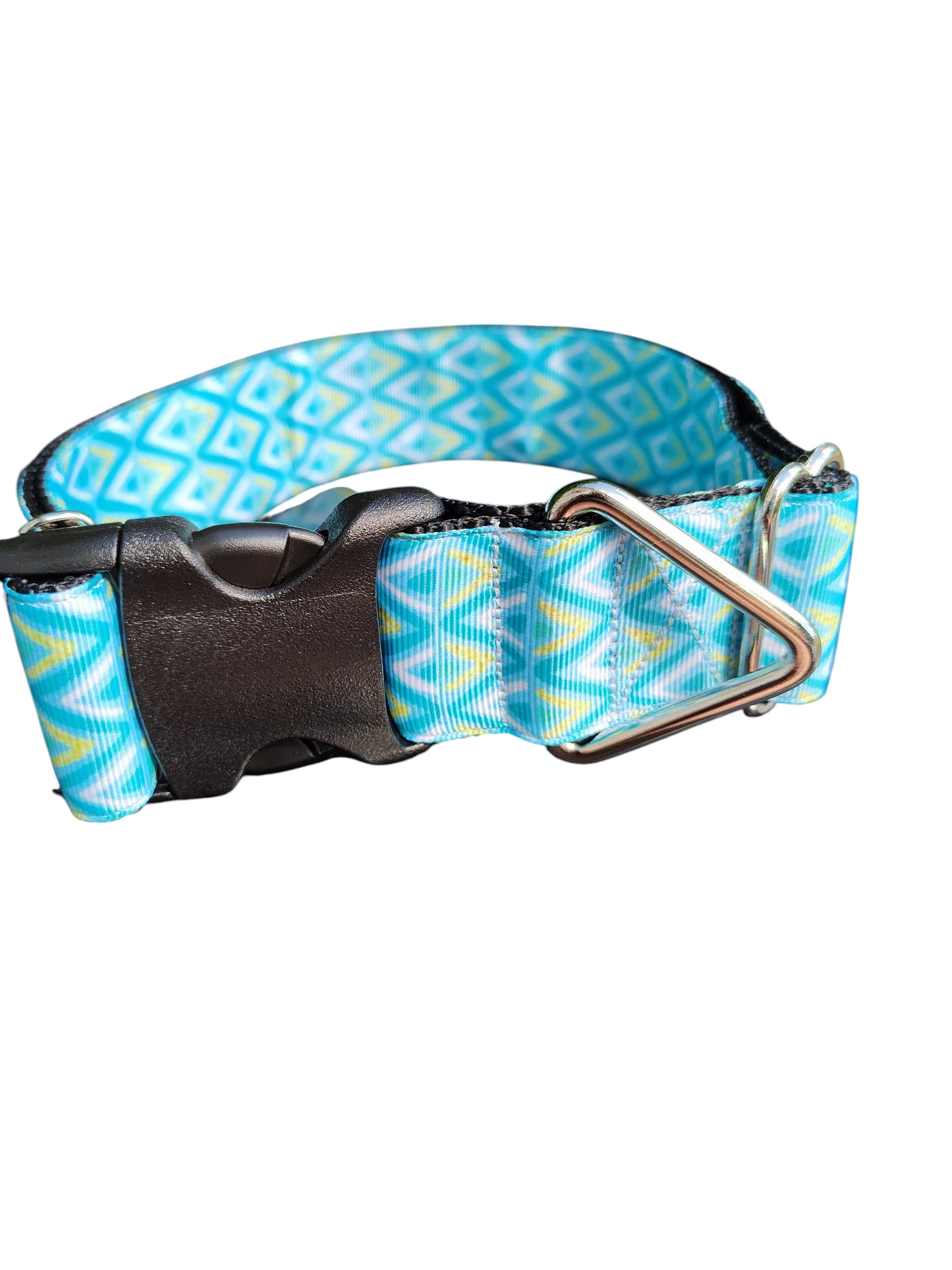 1.5" Wide Blue Zig Zags Nylon Dog Collar | Purrfect Pet Kingdom