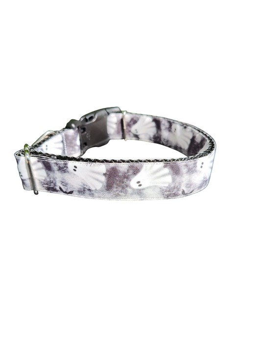 Black and White Ghosts Nylon Dog Collar | Purrfect Pet Kingdom
