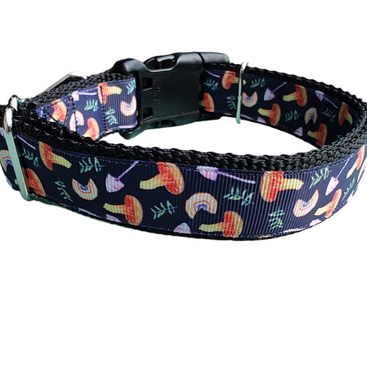 Mushrooms and Ferns Nylon Dog Collar | Purrfect Pet Kingdom