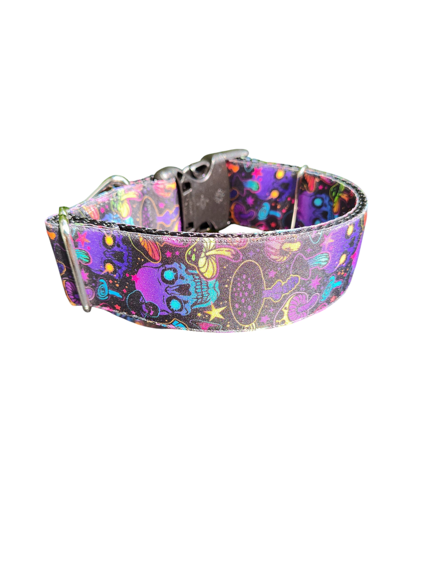1.5" Wide Mushrooms and Skulls Nylon Dog Collar | Purrfect Pet Kingdom
