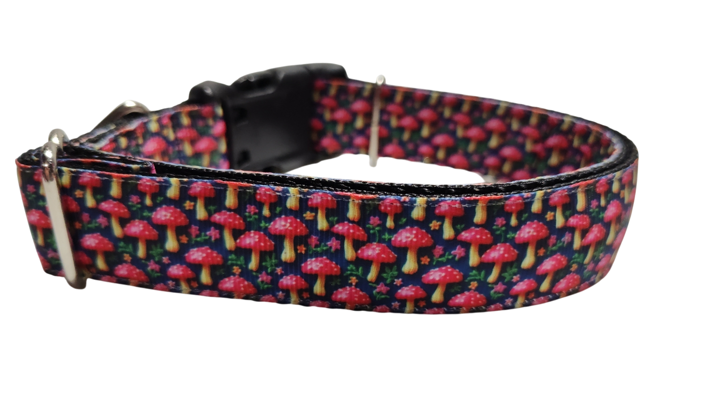 Little Mushrooms Nylon Dog Collar | Purrfect Pet Kingdom