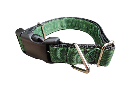 Little Christmas Trees Nylon Dog Collar | Purrfect Pet Kingdom